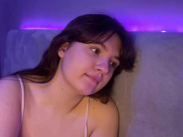 -FoxAlisa- on BongaCams
