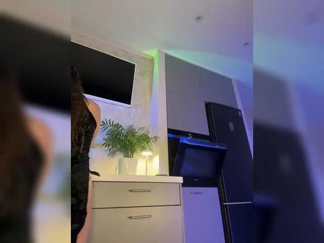 Freechat -TATUHA- on BongaCams