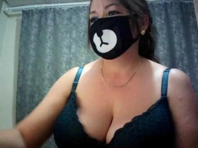 Dasha-Milasha on BongaCams