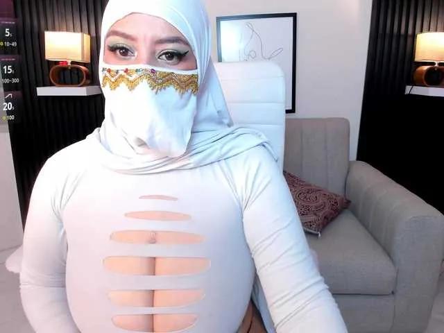 Freechat hana-falak on BongaCams
