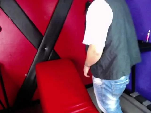 JacksonnScarlett on BongaCams