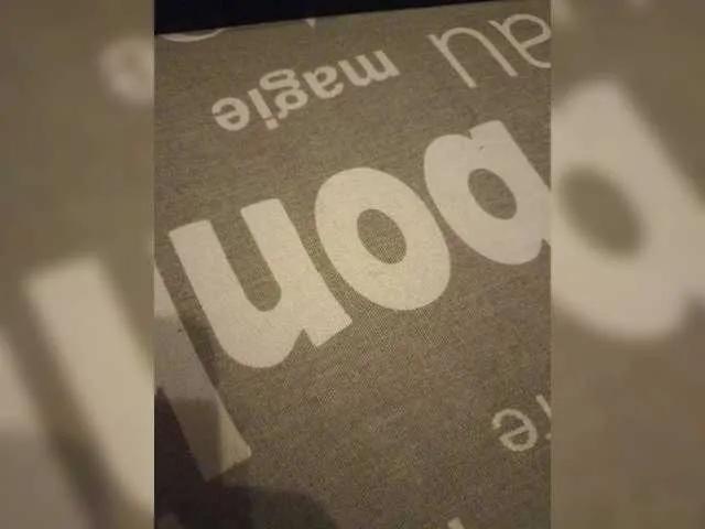 Offline Koshecka77 on BongaCams