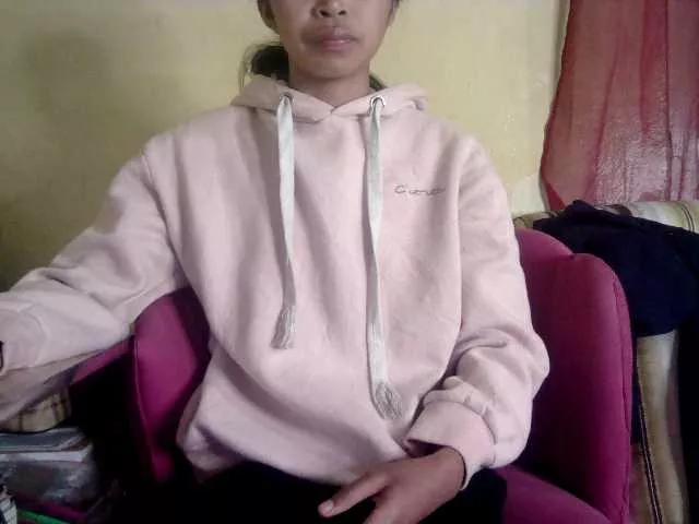 Offline Koushy on BongaCams