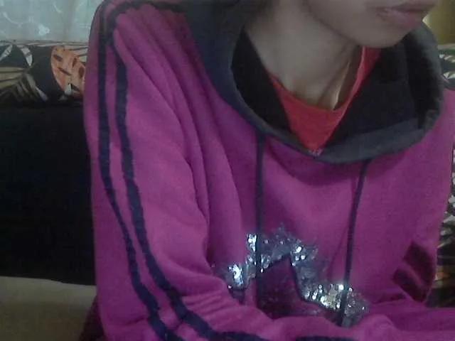 Offline Koushy on BongaCams