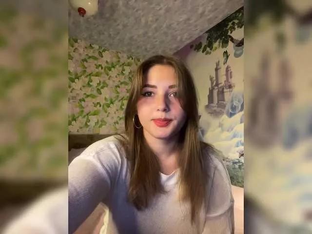 Freechat little-devil on BongaCams