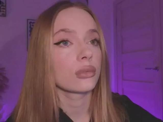 Freechat mayshy on BongaCams