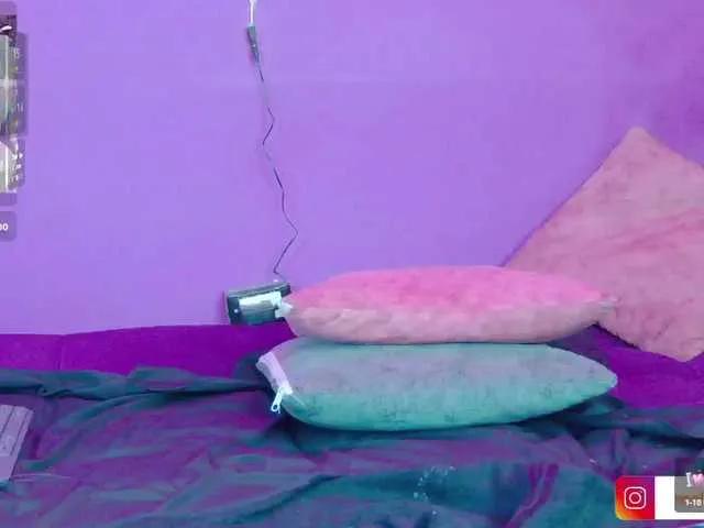 Freechat melany-blair on BongaCams