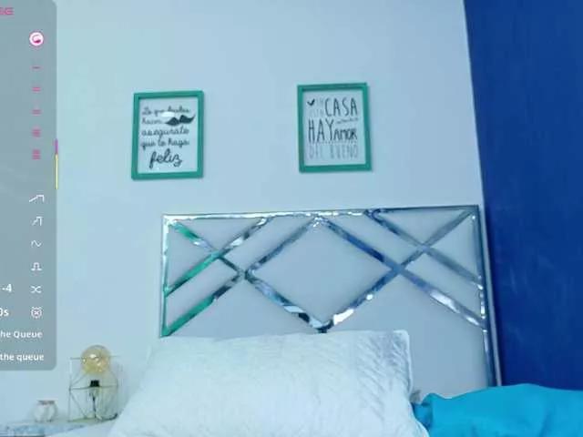 Freechat skinnyandcute on BongaCams