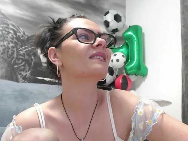 sweetandreea on BongaCams