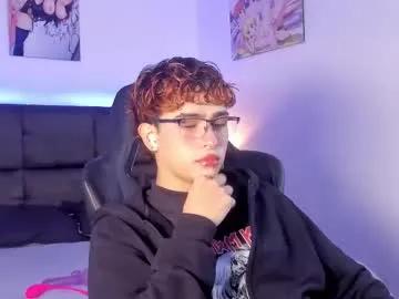 Freechat aiiden_15 on Chaturbate