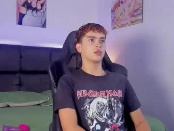 Freechat aiiden_15 on Chaturbate