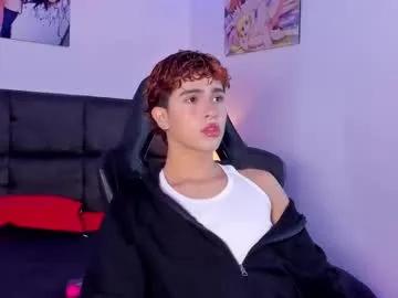 Freechat aiiden_15 on Chaturbate