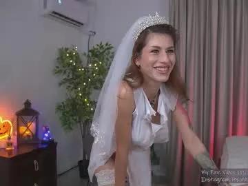 alyonaqueen_ on Chaturbate