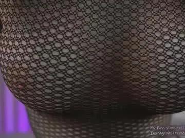 alyonaqueen_ on Chaturbate