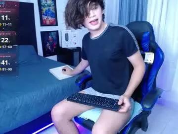 Freechat andyboy_19 on Chaturbate