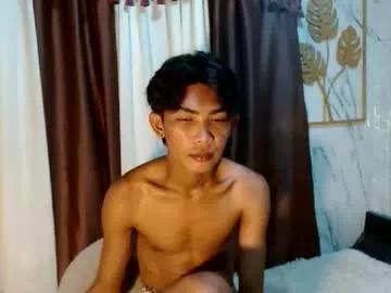 asianhotbigcock on Chaturbate 