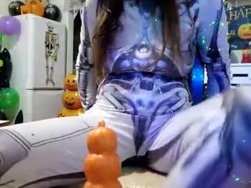 awesome_fun_with_housewife on Chaturbate