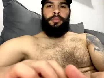 beardmax on Chaturbate