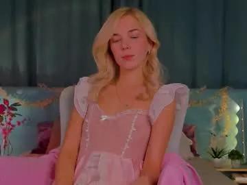 Freechat bella_stewartt on Chaturbate