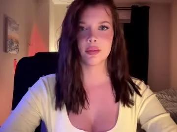 bitter_moon on Chaturbate