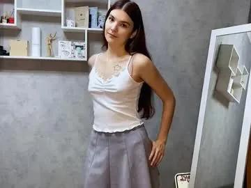 Private camienevius on Chaturbate