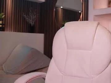 Freechat camila_martinez9 on Chaturbate