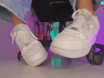 Freechat charlotte__grey on Chaturbate