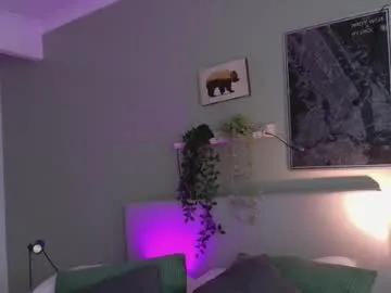 Freechat cristalcornner_ on Chaturbate