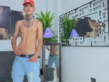 Chaturbate darwin_ggh is Private darwin_ggh — Ticket Show: Cum show I masturbate very dirty for 6mn and run away (1 token)