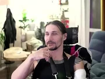 dl_raven — get me high #hairy #findom #muscle #pits #master [1959 tokens remaining]