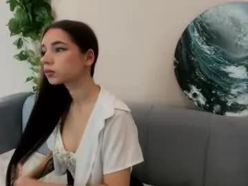 Freechat dolliemina on Chaturbate