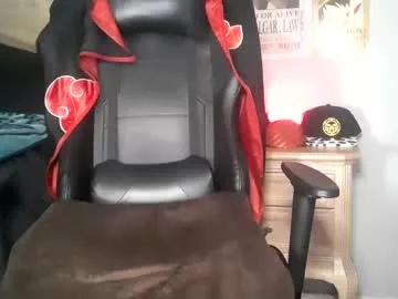 Freechat easybreezy20 on Chaturbate