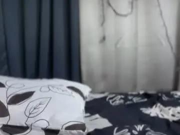 Freechat elora_charming on Chaturbate