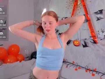 emilyhewell on Chaturbate