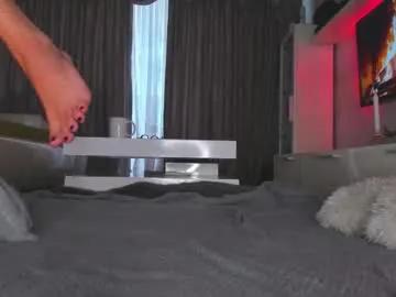 eves_bodyxxx — Eves_bodyxxx's room #mistress #feet #fit #strapon #bigboobs