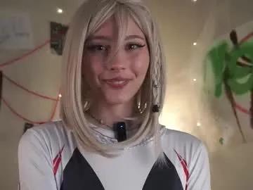 Freechat falinecrosthwaite on Chaturbate