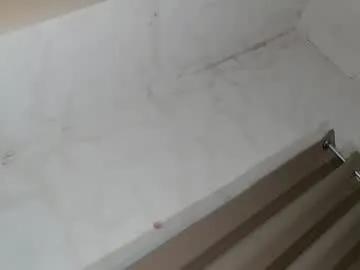 Freechat fallinlovewithivy on Chaturbate