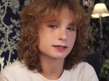 fannyedger — Goal: Ride my pillow and my domi hard>< #18 #natural #lovense #Shy #skinny [0 tokens remaining]