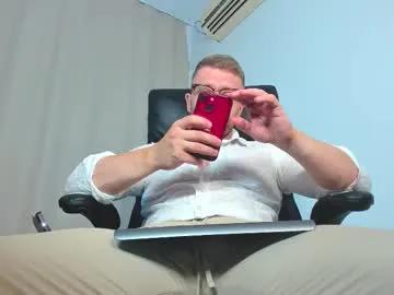 Freechat findomguyxxx on Chaturbate