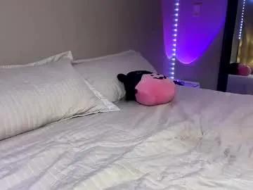 Freechat flexyroxxxy on Chaturbate