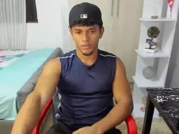 Chaturbate fox_evans is Freechat fox_evans — ! GOAL for cum in my abd 1000 tk #19 #cum #bigcock #muscle #latino !!!