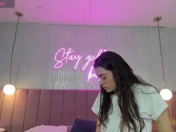 hanna_bastian_vc — GOAL: cameltoe close cam [43 tokens remaining] TODAY IS MY BIRTHDAY  #squirt #latina #bigass #bigboobs #naked