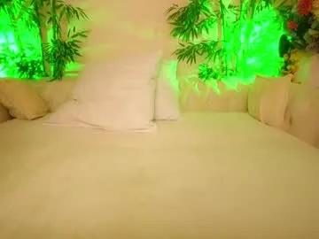 Freechat happyalice on Chaturbate