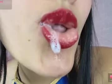 Freechat hinata_21_ on Chaturbate