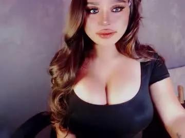 Freechat hotsexyhugetrans on Chaturbate