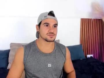 jake_muller1 — BE NAKED AND JERKING FOR 3 MIN [300 tokens left] Welcome to my room guys!! #bigcock #hairy #muscle #c2c #latino