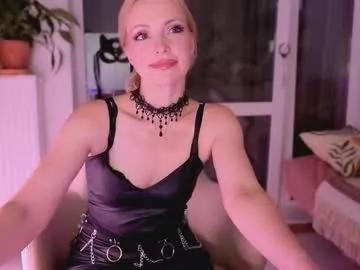 Freechat jugoddess on Chaturbate