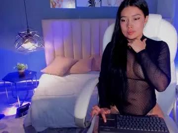Freechat juliieta_evans on Chaturbate