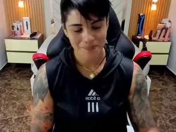 karolandluna on Chaturbate