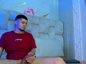 kendalltaylorr on Chaturbate